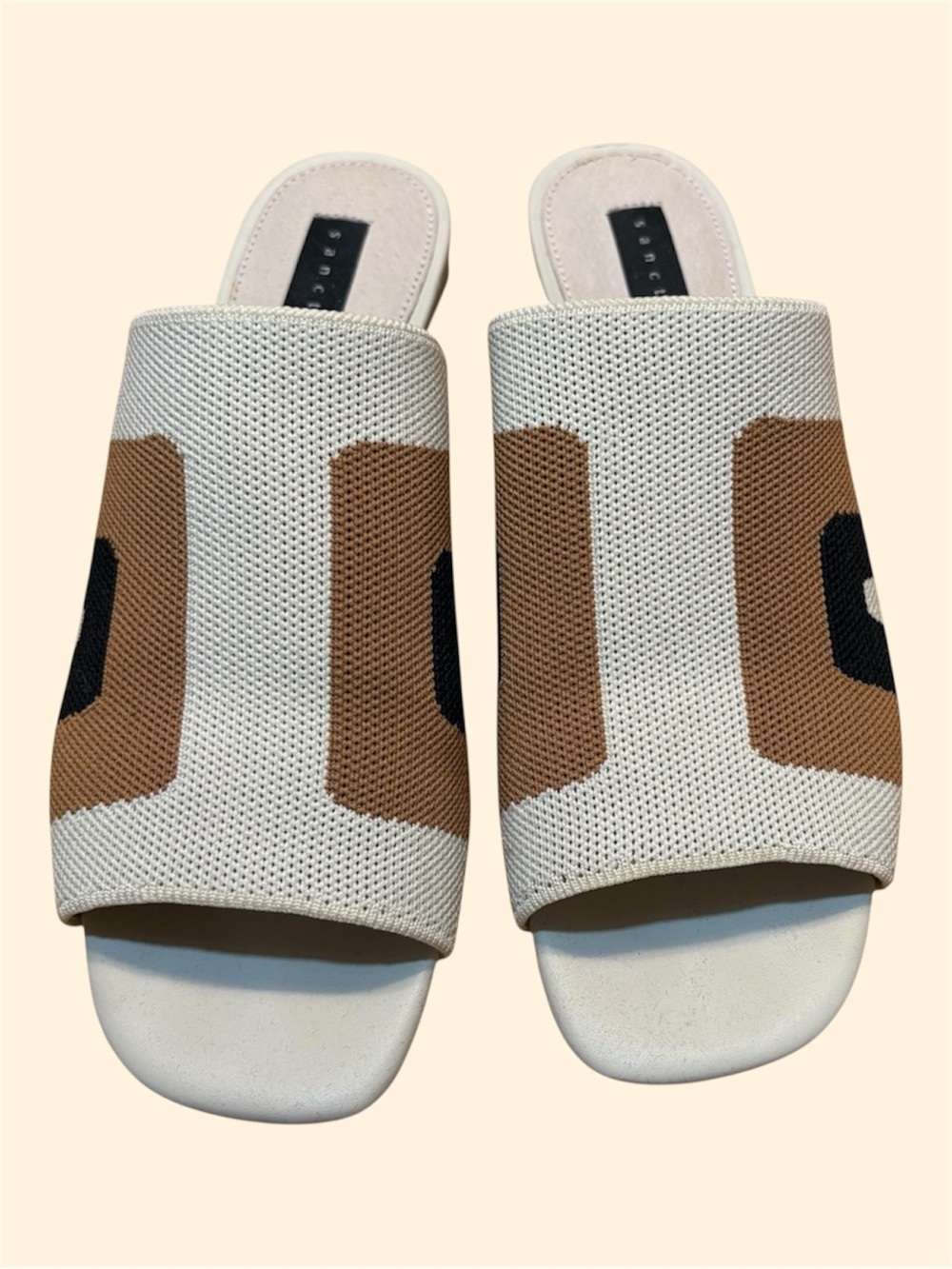 Sanctuary Neutral Knit Slide Sandals- Size 6 1/2 but will fit a narrow 7.